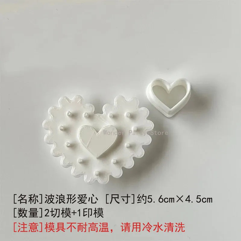 Emporte-pièces à biscuits en forme de cœur et enveloppe - Set de 4 pièces emportepieces