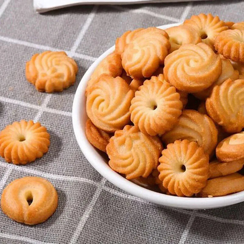 Emporte-pièces en plastique 4 pièces pour biscuits et gâteaux décoratifs emportepieces