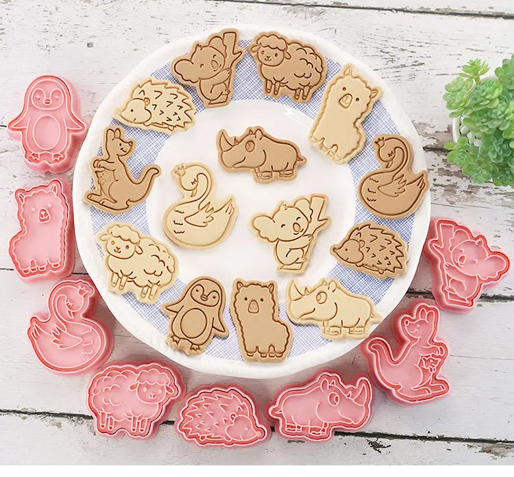 Emporte-pièces à Biscuits - Set de 8 Découpeurs en Plastique 3D emportepieces