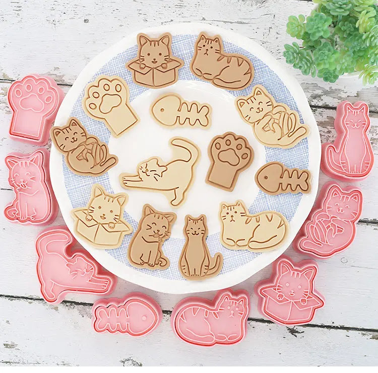 Emporte-pièces à Biscuits - Set de 8 Découpeurs en Plastique 3D emportepieces