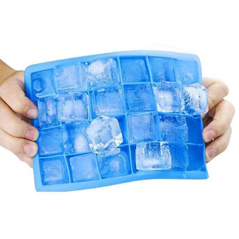 Bac à glaçons 24 compartiments - en silicone avec couvercle bac à glaçons
