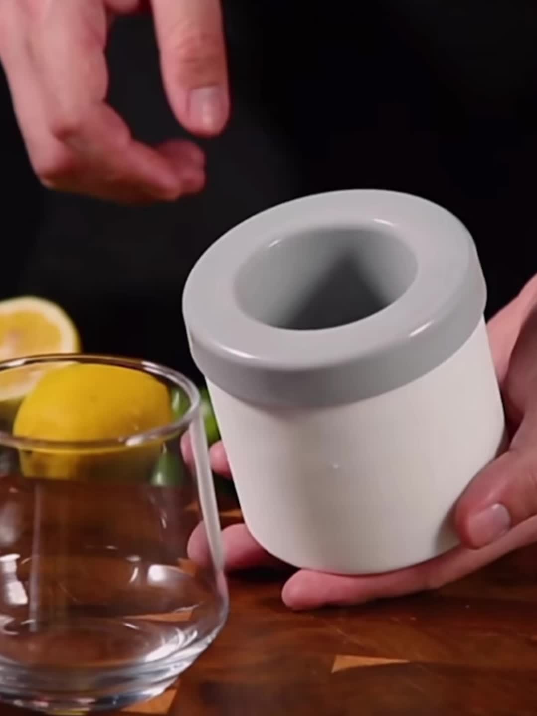 Moule à glaçons en silicone - Faites des glaçons en forme parfaite en un clin d'œil