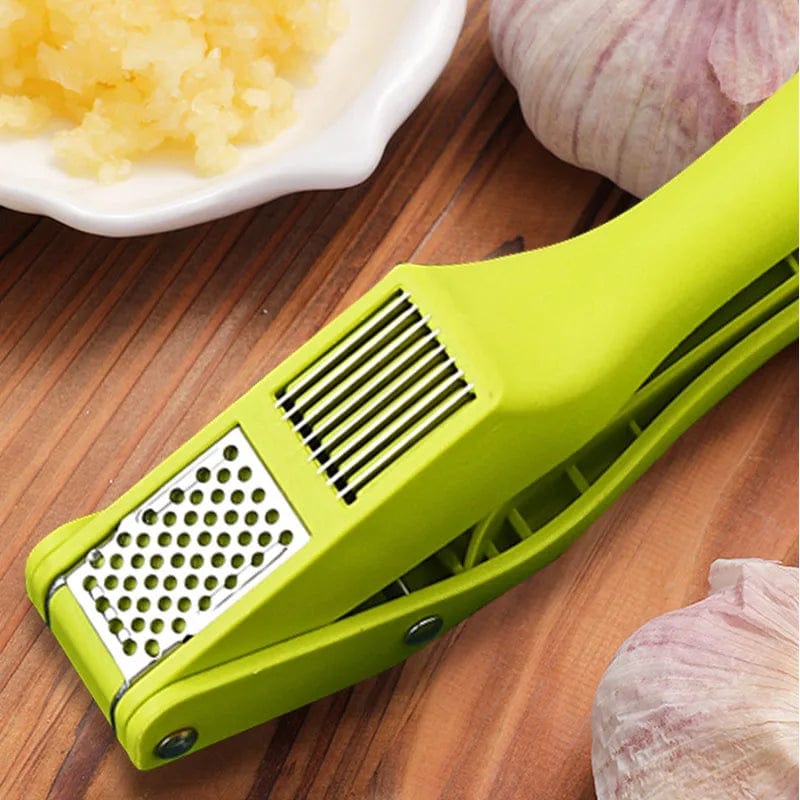 Presse-ail 2-en-1 en acier inoxydable pour écraser et trancher l'ail, presse-légume pour la cuisine à la maison Coupe Légumes