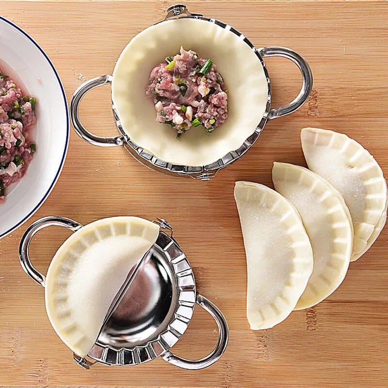 Set Moules à Ravioli et ses accessoires Moules à Ravioli